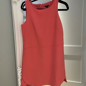 Ann Taylor - beautiful coral dress size 6P